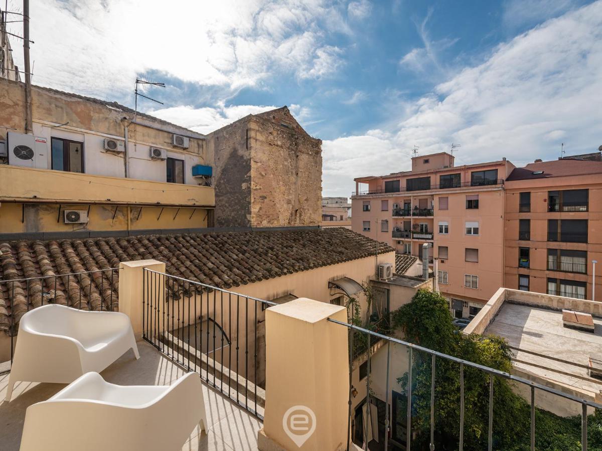 Luisa Apartment Cagliari Bagian luar foto