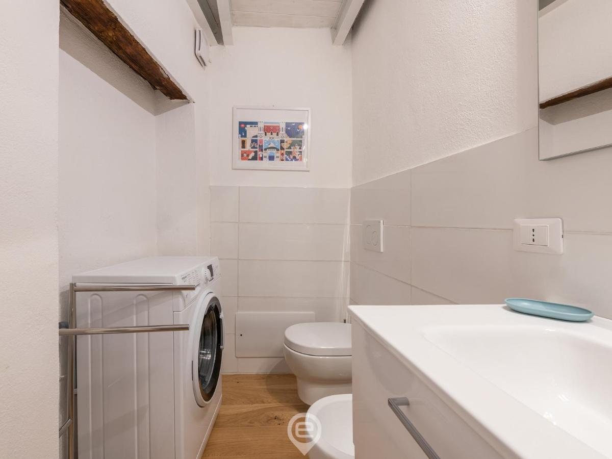 Luisa Apartment Cagliari Bagian luar foto