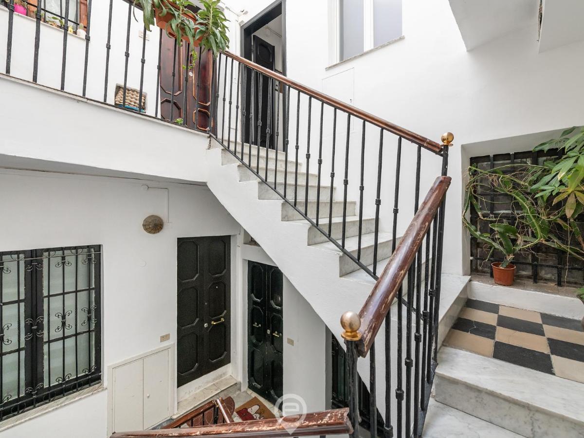 Luisa Apartment Cagliari Bagian luar foto