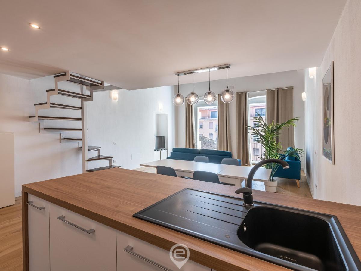 Luisa Apartment Cagliari Bagian luar foto